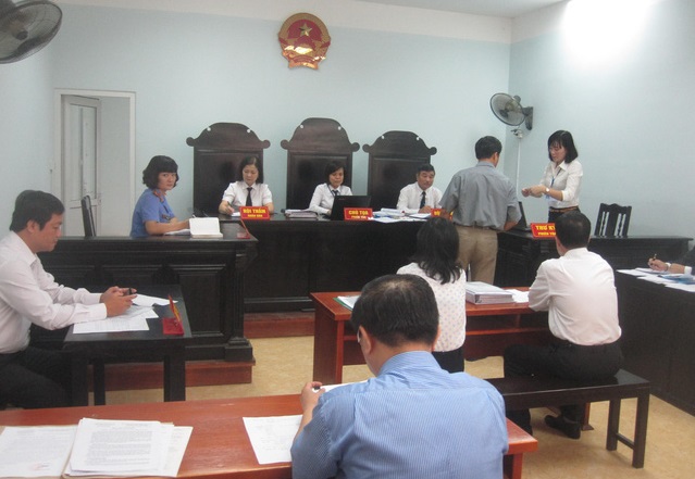 Luật sư Phạm Ngọc Minh tham gia tố tụng trong "vụ án Chai Coca Cola có dị vật"