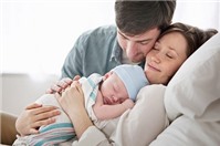 Vợ sinh con, chồng hưởng chế độ thai sản thế nào?
