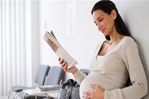 Tư vấn pháp luật điều kiện hưởng chế độ thai sản cho lao động nữ