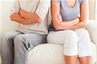 Tư vấn pháp luật: giải quyết ly hôn khi hai vợ chồng không ở cùng nhau